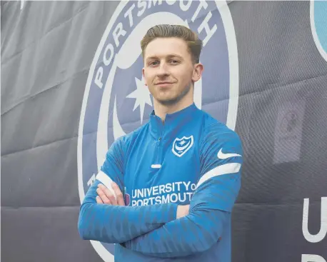  ?? ?? Denver Hume has signed a two-and-a-half year deal at Portsmouth.