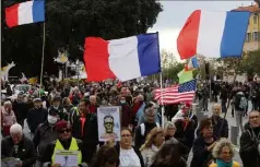  ?? (Photo Sébastien Botella) ?? Nouveau samedi de mobilisati­on, hier, à Nice.