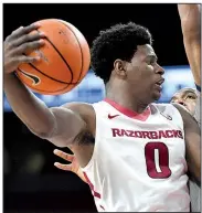  ?? NWA Democrat-Gazette/J.T. WAMPLER ?? Arkansas’ Jaylen Barford drives to the basket during the first half Sunday against Bucknell at Walton Arena in Fayettevil­le. Barford finished with 27 points as Arkansas won 101-73.