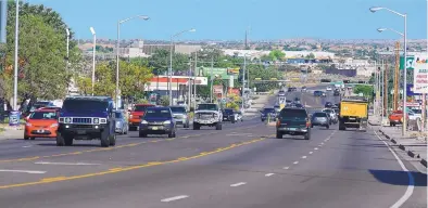  ?? ADOLPHE PIERRE-LOUIS/JOURNAL ?? Traffic flows on U.S. 550, looking west toward Camino Don Tomas, in Bernalillo. A project to ease congestion on a stretch of U.S. 550 between N.M. 313 and N.M. 528 is expected to begin in the fall.