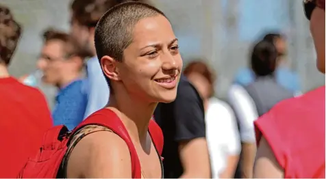  ?? Foto: dpa ?? Schülerin Emma Gonzalez überlebte das Massaker in Florida und möchte Schießerei­en an amerikanis­chen Schulen nicht länger hinnehmen.