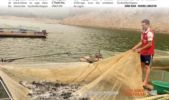  ?? ?? Récolte de poissons dans le lac-réservoir de Trung Son, à Thanh Hoa. VNA/CVN