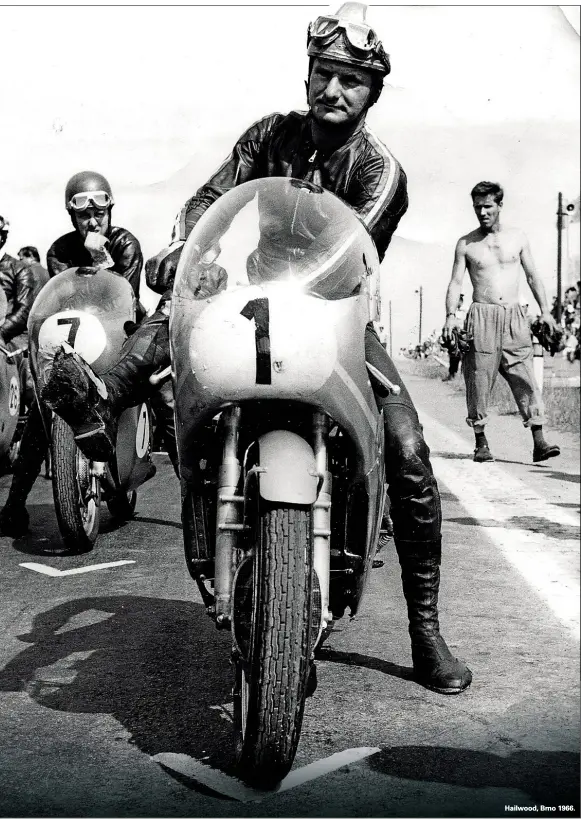  ??  ?? Hailwood, Brno 1966.