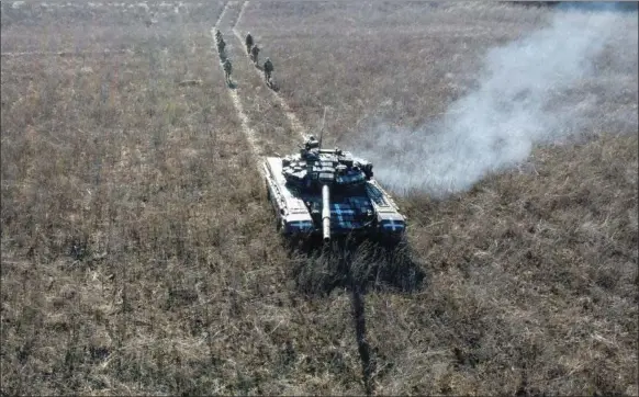  ?? ?? Krigen var så afgjort en eskalering, men hvis ikke amerikaner­ne i første omgang havde forsøgt at vinde Ukraine, ville krigen aldrig have fundet sted, mener Rune Selsing. Foto: Vitalii Hnidyi/Reuters