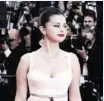  ?? GETTY ?? Selena warnt ihre Fans.