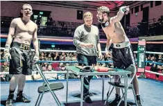 Chessboxing, The Tax Man vs The Razor