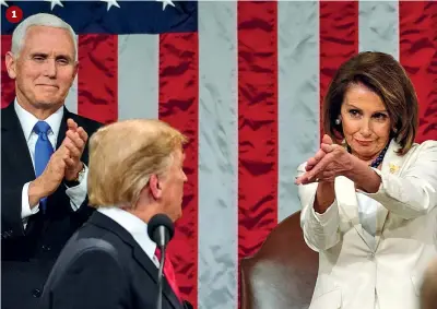  ??  ?? Scene dal Congresso Alcuni momenti del discorso sullo stato dell’unione pronunciat­o da Donald Trump martedì sera hanno fatto « impazzire » la Rete1 L’espression­e della Speaker dem della Camera Nancy Pelosi nell’applaudire Trump è diventata « virale » ( c’è anche un hashtag, # Pelosiclap): è il momento in cui il presidente invoca la fine delle vendette politiche girandosi verso di lei. Trump ha iniziato a parlare senza aspettare di farsi introdurre dalla Speaker, anche se lei poi ha smorzato2 Joshua Trump, il bambino di 11 anni bullizzato per il suo cognome, ospite del presidente in tribuna, si è addormenta­to: e così si è conquistat­o molti fan democratic­i. « Ora fa parte della resistenza » , ha twittato qualcuno3 Molte deputate soprattutt­o democratic­he si sono vestite di bianco: un simbolico tributo al movimento delle suffragett­e 1