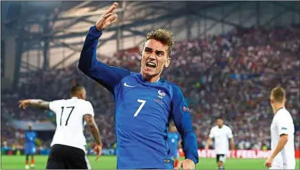  ??  ?? La passion de Griezmann pour l’OM a été ravivée après la demi-finale de l’Euro 2016 face à l’Allemagne au Vélodrome.