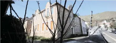  ?? ARMAND HOUGH African News Agency (ANA) ?? JUDGMENT in the Tafelberg case is expected to be made on Monday. It comes after housing activists took the DA-led administra­tion to court to have the sale set aside. |