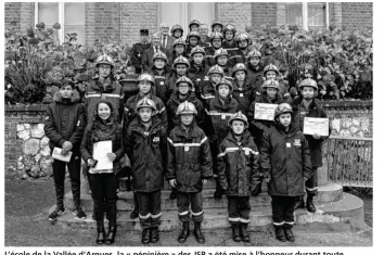  ??  ?? L’école de la Vallée d’Arques, la « pépinière » des JSP a été mise à l’honneur durant toute la manifestat­ion.