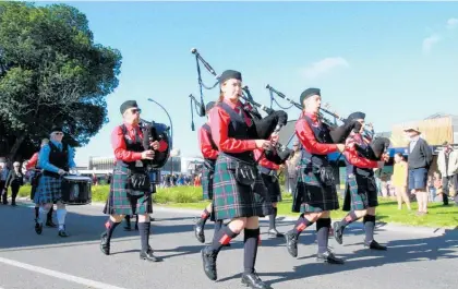  ?? Photo / Stuart Whitaker ?? The Te Puke & District Highland Pipe Band meets Tuesdays.