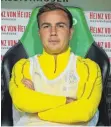  ?? FOTO: IMAGO ?? Beste Sicht – Mario Götze auf seinem neuen Stammplatz.