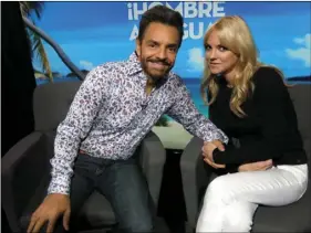  ??  ?? In this May 8, photo, Eugenio Derbez (left) and Anna Faris pose for a portrait to promote their film Overboard, or “Hombre al agua,” in Mexico City. The film, a remake of the 1987’s comedy, premiered in Mexico on May 10. AP PHOTO/BERENICE BAUTISTA