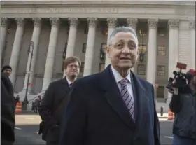  ?? BEBETO MATTHEWS — ASSOCIATED PRESS ?? In a November 2015 photo, former New York Assembly Speaker Sheldon Silver, center, leaves court after jurors took a break in his federal corruption trial in New York.