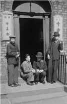  ?? Photograph: Bert Hardy/Getty Images ?? Chinese seamen in Liverpool in 1942.