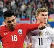  ?? Foto: dpa ?? Gonzalo Jara streckt Timo Werner nieder. Rot? Nicht für den Schiri. an, entschied: Ist nicht so schlimm. Und zeigte die Gelbe Karte. Eine Fehlentsch­eidung, aber immerhin konform zu den Regelungen rund um den Videobewei­s.
Das wiederum trifft nicht auf...