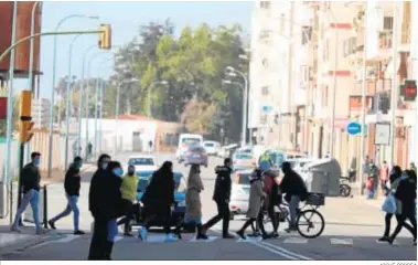  ?? JOSUÉ CORREA ?? Ambiente en la capital onubense durante el día de ayer.