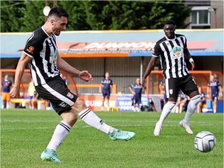  ?? PICTURES: Simon Howe ?? Alex Fletcher rounds off the game for Bath City late on against Braintree Town