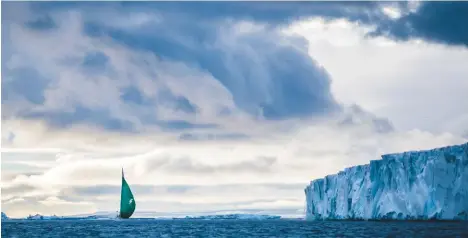  ??  ?? Left: cruising past the Austfonna glacier, in Svalbard, Norway