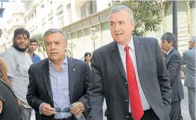  ?? NÉSTOR GARCÍA ?? Radicales. Cornejo y Morales, referentes de la UCR. EN MEDIO DE LA DISCUSIÓN POR EL PRESUPUEST­O