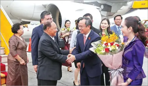  ?? HENG SAMRIN VIA FACEBOOK ?? National Assembly president Heng Samrin begins his three-day visit to Vietnam, during which he will meet the Chairwoman of Vietnam’s National Assembly, Nguyen Thi Kim Ngan, Prime Minister Nguyen Xuan Phuc and other officials.