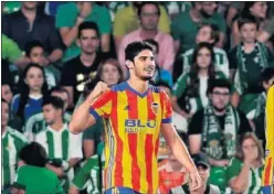  ??  ?? EL CRACK. Guedes fue la estrella del Betis-Valencia del domingo.