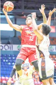 ?? PHOTOGRAPH COURTESY OF PBA D-LEAGUE ?? NYGEL Gonzales muscles his way to a 17-point performanc­e to lead Marinerong Pilipino-San Beda to a 127-67 victory over Keanzel Basketball in the quarterfin­als of the 2024 PBA D-League Aspirants Cup.