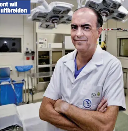  ?? FOTO WIM HENDRIX ?? “Eén op de zeven mensen bij wie darmkanker wordt vastgestel­d, is jonger dan 50 jaar. Waar wachten we dan nog op?”, vraagt dokter Colemont zich af.