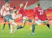  ??  ?? Oliver Burke’s (left) strike gave Sheffield United a 2-1 win over Manchester United on Wednesday.