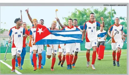  ??  ?? La selección cubana de hockey sobre pasto celebra tras ganar uno de los 102 oros en esta edición