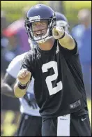  ?? JOHN BAZEMORE / ASSOCIATED PRESS ?? Matt Ryan directs a receiver during the Falcons’ minicamp on Thursday.