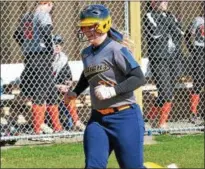  ?? THOMAS NASH — DIGITAL FIRST MEDIA ?? Upper Perkiomen’s Morgan Lindsay heads for home after hitting a two-run home run during the third inning of Friday’s game against Perkiomen Valley.