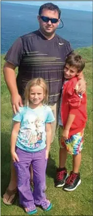  ??  ?? family: Jason Corbett with Sarah and Jack