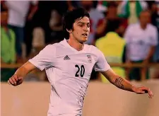  ?? EPA ?? L’iraniano Sardar Azmoun, 22 anni, qui impegnato con la nazionale Nell’ultima stagione ha giocato con il Rostov, ora è al Rubin