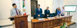  ??  ?? El rector Tonatiuh Bravo Padilla destacó la importanci­a de discutir estos temas.