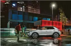  ??  ?? Ein abgefahren­er Hauptpreis: Beim Presseball 2018 gibt es einen VW T-Roc Style 1.0 zu gewinnen. Der Wagen hat 115 PS und ist über 28 000 Euro wert.