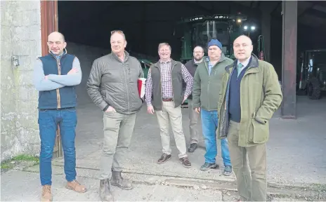  ?? ?? Andrew Griffith with NFU farmers at Bignor