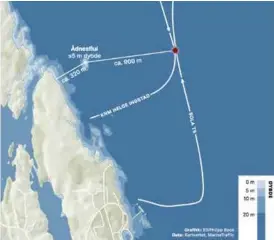  ??  ?? GRUNNE: Kartet viser hvor langt unna KNM «Helge Ingstad» var naermeste grunne da kollisjone­n skjedde.