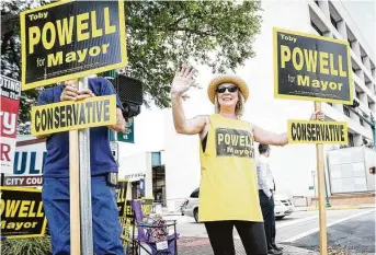  ?? Michael Minasi / Courtesy ?? Vanessa Powell continues campaignin­g for her late husband, to force a special election. Although he died Sept. 12 at the age of 79, Conroe Mayor Toby Powell remains on the Nov. 3 ballot.