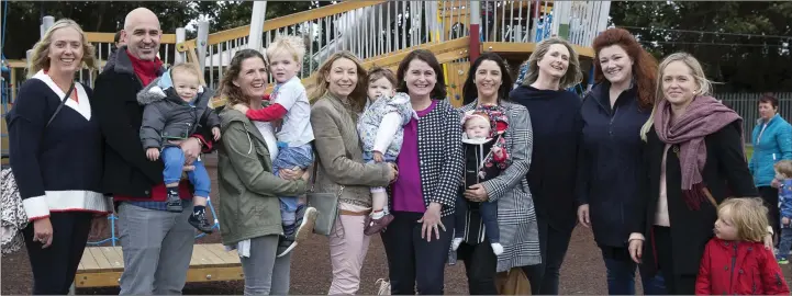  ??  ?? Jackie Leonard, Brian and Jan Purcell, Therese O’Brien, Árón Ryan, Emma Byrne, Olivia Byrne, Cllr Jennifer Whitmore, Izzy and Adele O’Neill, Orla Finn, Niamh Egan, Ruth Martin and Lorcan Farrell at the opening of the South Beach playground in Greystones on Monday.