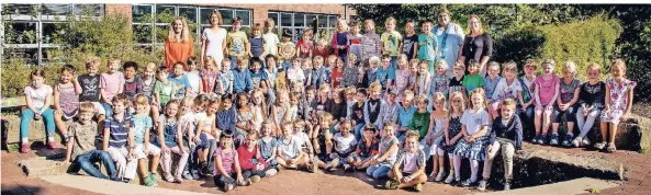  ?? FOTO: ANNE ORTHEN ?? Das sind die i-Dötzchen der Franz-Vaahsen-Schule in Himmelgeis­t.