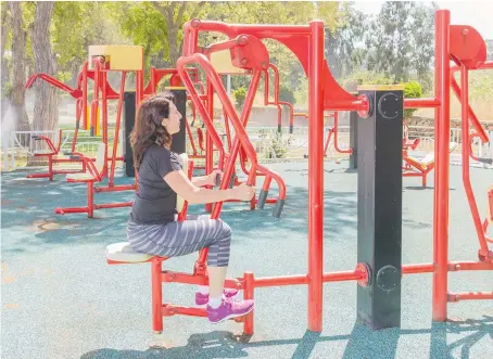  ?? Los parques biosaludab­les permiten mejorar la forma física y promueven la práctica de ejercicio diaria.
Shuttersto­ck/La República ??