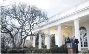  ?? AFP ?? Donald Trump, presidente de EEUU, habla en el jardín de rosas de la Casa Blanca.