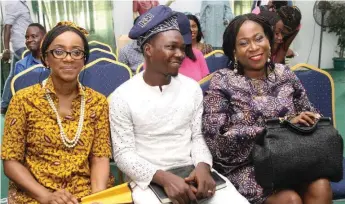  ??  ?? L-R: Ituen Basi, Awolowo Olamilekan and Olusola Babatunde