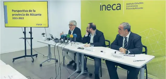  ?? LA RAZÓN ?? El Instituto de Estudios Económicos de la Provincia de Alicante, Ineca, presentó ayer su informe del cuarto trimestre de 2023