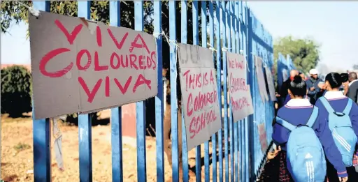  ?? PICTURE: NOKUTHULA MBATHA ?? LOCKED OUT: Pupils from Klipspruit West Secondary School were prevented from returning to school after the holidays because parents say they want a coloured principal not a black one.