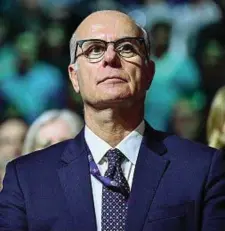  ?? ?? Umberto Maria Gandini è nato a Varese l’11 aprile 1960. È il presidente della Lega Basket Serie A. In precedenza aveva lavorato a lungo nel calcio