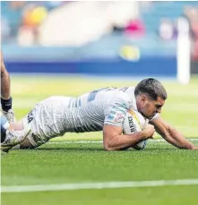  ?? ?? Álvarez Fourcade aportó un try fundamenta­l ante Samoa (10-7) para clasificar a la final en Londres.