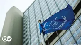  ??  ?? Die Flagge der Internatio­nalen Atomenergi­e Behörde (IAEA) vor dem UN-Gebäude in Wien