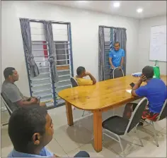  ??  ?? Viliame Maya (standing) during a coaching clinic in Taveuni.